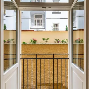 Apartahotel Petrin Tower, Praga
