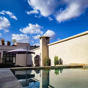 ryad-selyen.marrakeshhotelsmorocco.com/